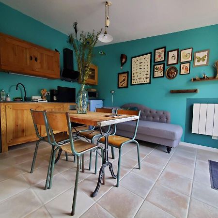 La Dolce Vita - Studio dans propriété avec piscine Montpeyroux  Extérieur photo
