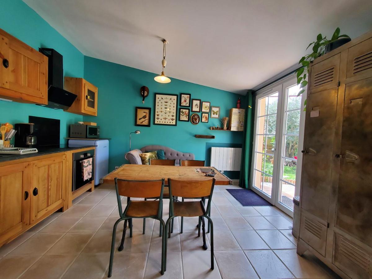 La Dolce Vita - Studio dans propriété avec piscine Montpeyroux  Extérieur photo