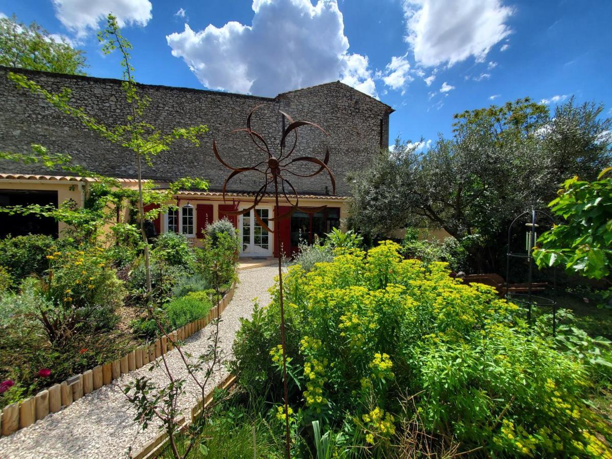 La Dolce Vita - Studio dans propriété avec piscine Montpeyroux  Extérieur photo