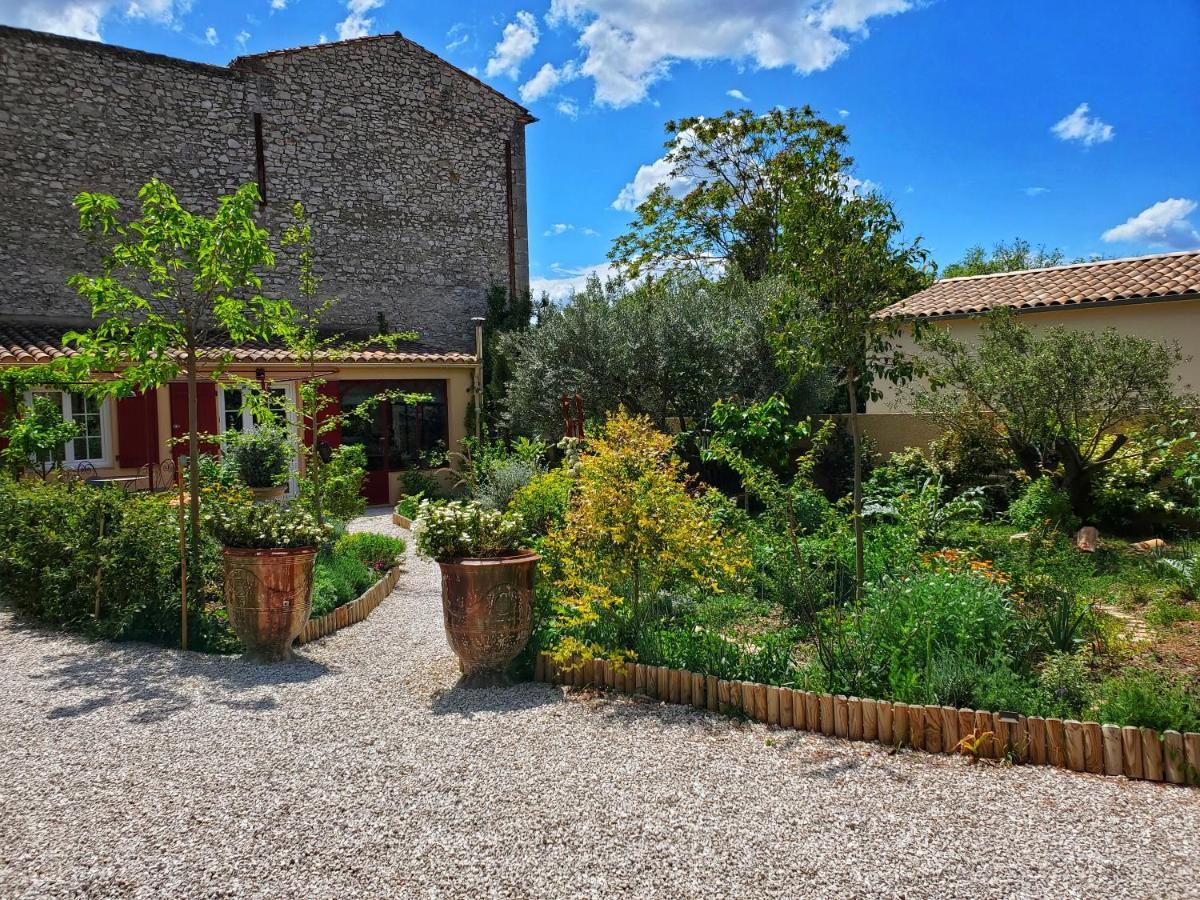 La Dolce Vita - Studio dans propriété avec piscine Montpeyroux  Extérieur photo